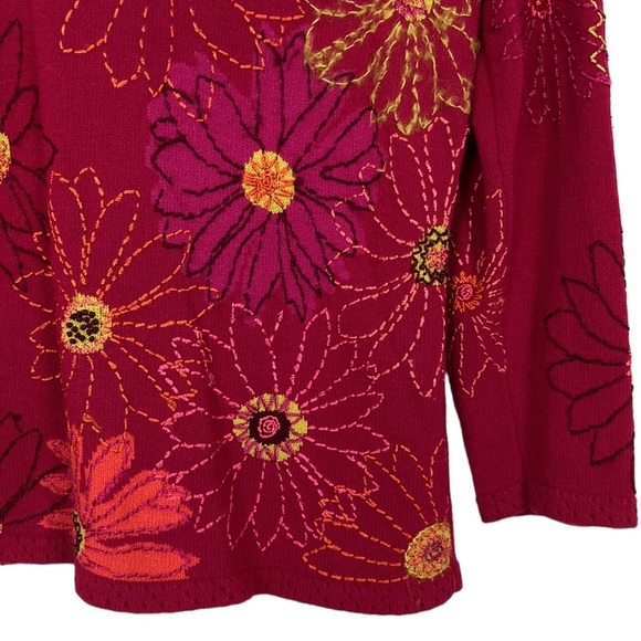 Vintage Magenta Pink Hand Embroidered Floral Knit Sweater - Picture 4 of 14